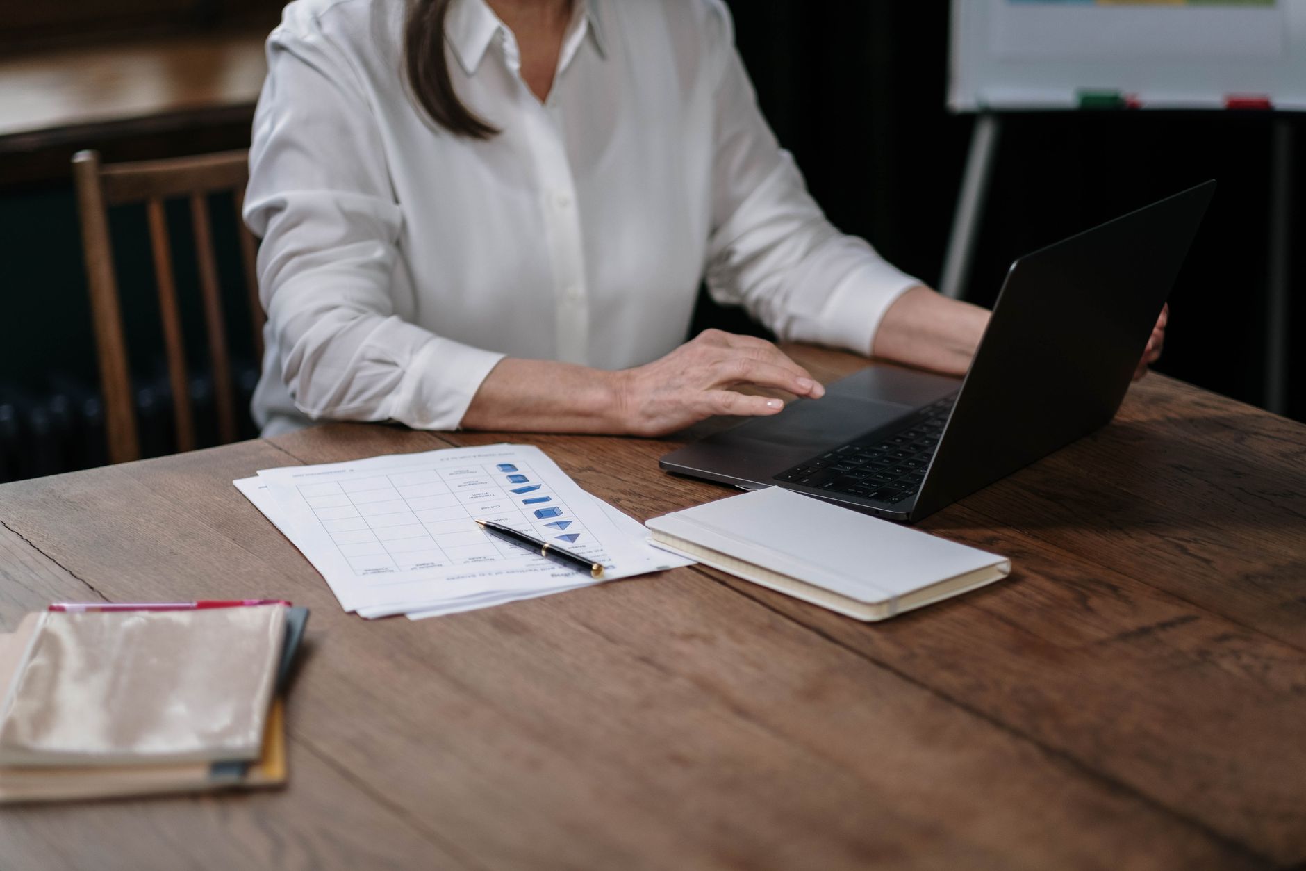 Business owner using computer to file Canadian tax declarations